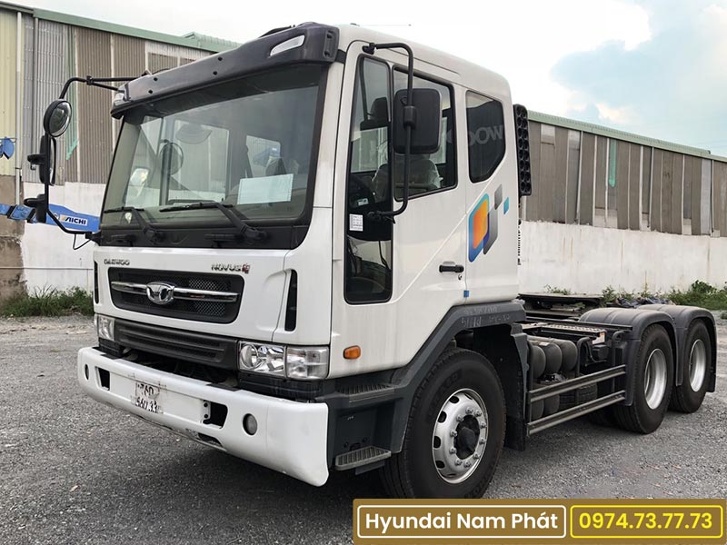 Xe Đầu Kéo Daewoo V3TEF Qua Sử Dụng 2015